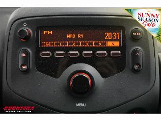 Toyota Aygo 1.0 VVT-i x-fun Teilediebstahl Airco Bluetooth picture 20