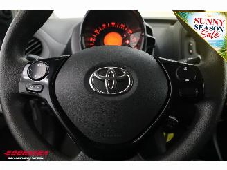 Toyota Aygo 1.0 VVT-i x-fun Teilediebstahl Airco Bluetooth picture 18