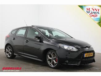 Ford Focus 2.0 EcoBoost ST-3 250 PK Schuifdak Leder Clima Cruise Camera SHZ picture 2