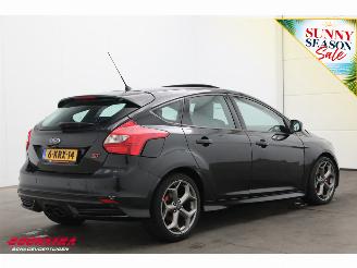 Ford Focus 2.0 EcoBoost ST-3 250 PK Schuifdak Leder Clima Cruise Camera SHZ picture 3