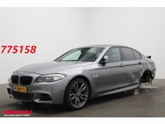 Avarii autoturisme BMW 5-serie M550xd MOTOR=OK Schuifdak Leder Memory HUD Camera SHZ 2013/3