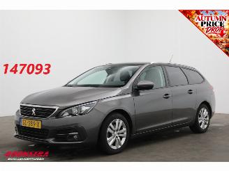 Gebrauchtwagen PKW Peugeot 308 SW 1.2 PureTech Active Pano Navi Cruise Clima Apple/Android PDC 2018/5