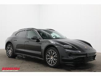 Porsche Taycan 4 105 kWh Sport Chrono PDLS Pano ACC Bose 360° picture 2