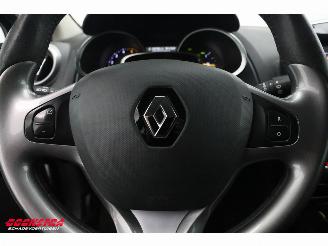 Renault Clio Estate 1.5 dCi ECO Night&Day Navi Airco Cruise PDC AHK picture 19