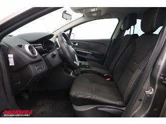 Renault Clio Estate 1.5 dCi ECO Night&Day Navi Airco Cruise PDC AHK picture 16