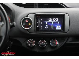 Toyota Yaris 1.0 VVT-i Aspiration Airco Bluetooth Camera 141.236 km! picture 11