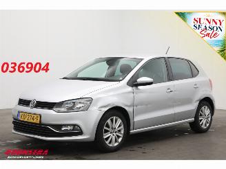 Schadeauto Volkswagen Polo 1.0 Comfortline Edition Clima Cruise Bluetooth AHK 2016/8