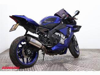 Yamaha  R1 ABS LED Arrow picture 3