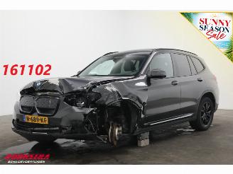 Coche accidentado BMW iX3 High Executive 80 kWh Pano LED ACC HUD H/K Memory Camera SHZ 2021/11