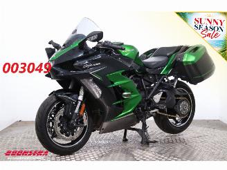 Unfall Kfz Motorrad Kawasaki  Ninja H2 SX Akrapovic LED Cruise Heizgriffe 2023/9