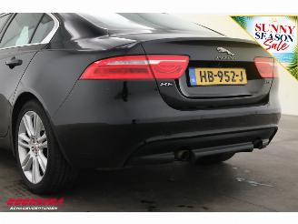 Jaguar XE 2.0 AUT Portfolio Clima Navi Cruise Leder SHZ PDC picture 9