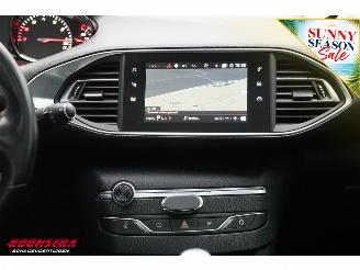Peugeot 308 1.2 PureTech Allure Pano Navi Clima Cruise Camera PDC 95.668 km! picture 15