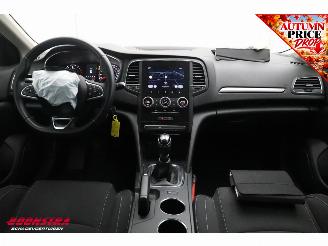 Renault Mégane Estate 1.0 TCe Business Zen Cruise Clima Navi Bluetooth PDC LMV picture 13