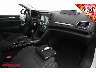 Renault Mégane Estate 1.0 TCe Business Zen Cruise Clima Navi Bluetooth PDC LMV picture 12