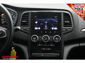 Renault Mégane Estate 1.0 TCe Business Zen Cruise Clima Navi Bluetooth PDC LMV picture 14