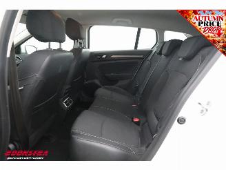 Renault Mégane Estate 1.0 TCe Business Zen Cruise Clima Navi Bluetooth PDC LMV picture 16