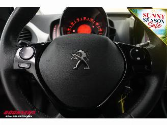 Peugeot 108 1.0 e-VTi Allure TOP! Open dak Cruise Airco Bluetooth LMV picture 20