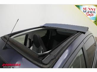 Peugeot 108 1.0 e-VTi Allure TOP! Open dak Cruise Airco Bluetooth LMV picture 19