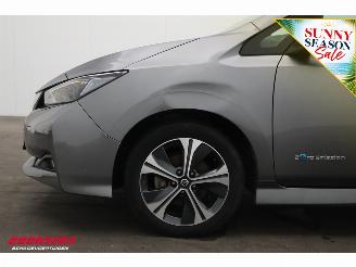 Nissan Leaf N-Connecta 40 kWh ACC Clima Navi SHZ Camera 360° PDC 64.967 km! picture 14