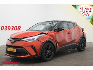 Schadeauto Toyota C-HR 2.0 Hybrid Launch Edition ACC Clima Navi JBL Camera PDC 2020/11