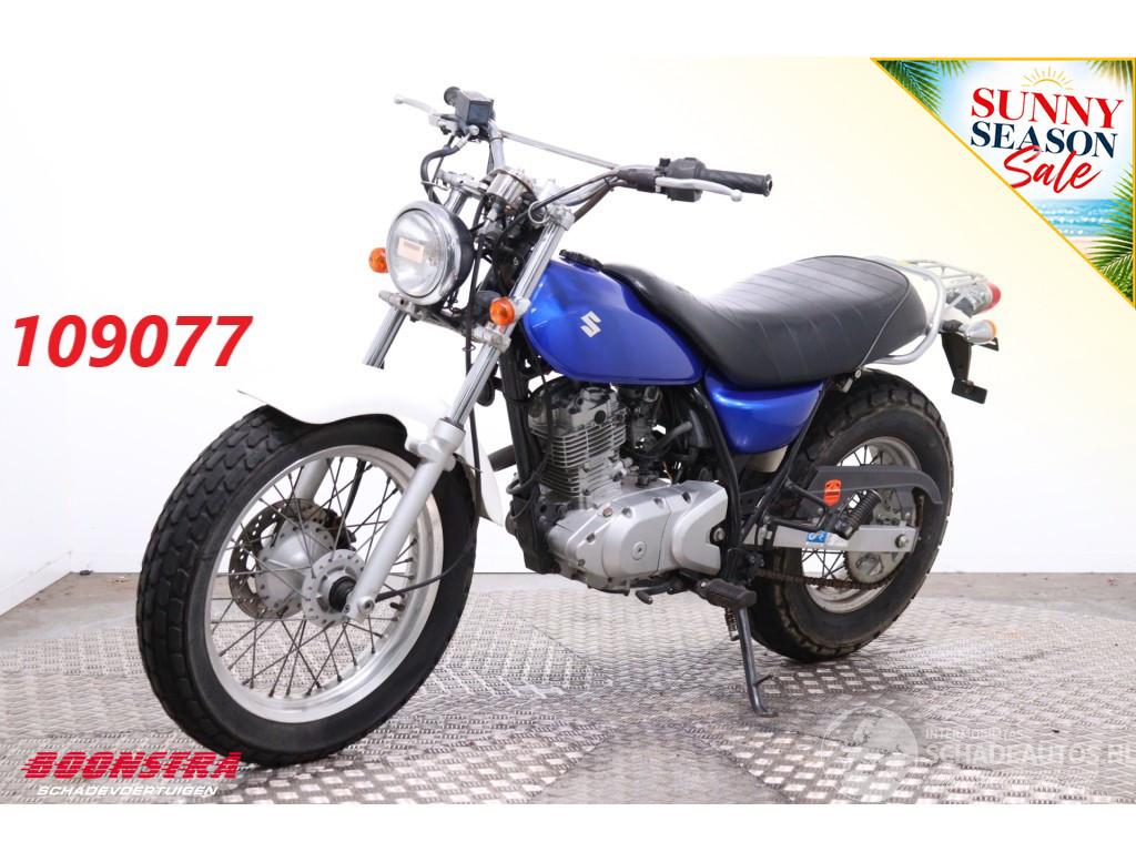 Suzuki  VanVan 125cc 3.781 km!