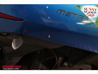 Peugeot Metropolis 400i picture 9