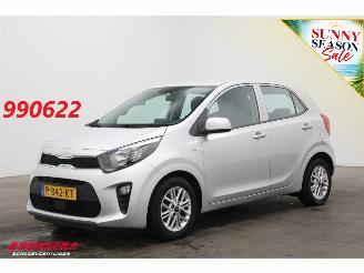 Vaurioauto  passenger cars Kia Picanto 1.0 DPi DynamicLine Cruise Airco Camera DAB 2022/10