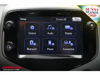 Toyota Aygo 1.0 VVT-i x-play 5-drs Airco Cruise Camera Bluetooth picture 30