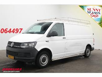 Schade bestelwagen Volkswagen Transporter 2.0 TDI DSG L2-H1 Navi Cruise Airco Apple/Android AHK 2019/1