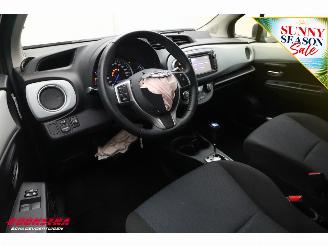 Toyota Yaris 1.5 Full Hybrid Aspiration 5-drs Cruise Clima Bluetooth Camera picture 27