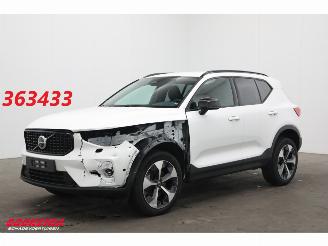 Schadeauto Volvo XC40 B4 ACC Navi H/K Leder Memory SHZ LrHZ Virtual Apple/Android Camera PDC 2024/5