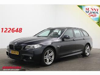 Schadeauto BMW 5-serie Touring 520d Aut. M Sport Edition Cruise Navi Memory Leder SHZ Camera 360° PDC 2016/6