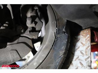 BMW X1 sDrive18i Aut. Navi Clima Cruise PDC AHK 135.114 km! picture 15