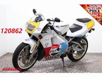 begagnad bil motor Suzuki RGV 250 VJ22 Pepsi 1994/7