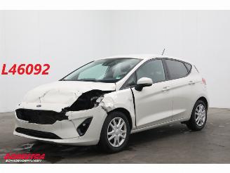 krockskadad bil auto Ford Fiesta 1.0 EcoBoost 2-sitze Connected 5-drs Cruise Navi Apple/Android Airco PDC 2020/10