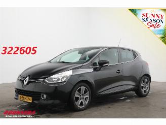 Damaged car Renault Clio 1.5 dCi ECO Night&Day Cruise Navi Airco 2015/2