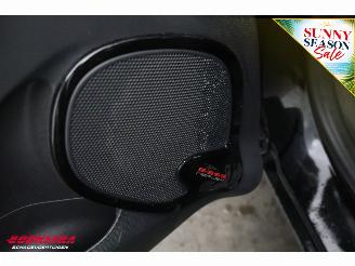 Renault Clio 1.5 dCi ECO Night&Day Cruise Navi Airco picture 20