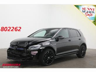 Voiture accidenté Volkswagen Golf 1.4 TSI GTE LED ACC Virtual Camera PDC 2017/9
