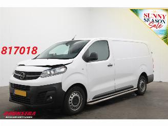 Schade bestelwagen Opel Vivaro 1.5 BlueHDi 100 S&S L3 Cruise Navi Clima Apple/Android Camera PDC 2024/5