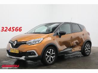 Damaged car Renault Captur 1.2 TCe Intens Cruise Mmeory Navi Clima Camera PDC 2018/5
