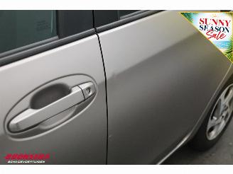 Toyota Yaris 1.5 Hybrid Comfort Navi Clima Camera 135.113 km! picture 8