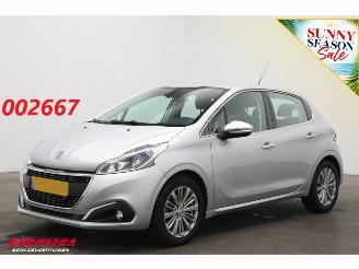 Auto incidentate Peugeot 208 1.2 PureTech Allure Apple/Android Navi Clima Cruise Camera 64.916 km! 2017/3