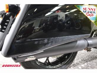 Harley-Davidson  FLHTRXS Road Glide Special Jekill & Hyde ABS Cruise Navi Bluetooth 9.359 km! picture 17