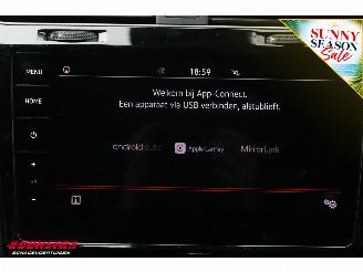 Volkswagen Golf 2.0 TSI GTI DSG LED ACC Apple/Android Camera SHZ picture 34