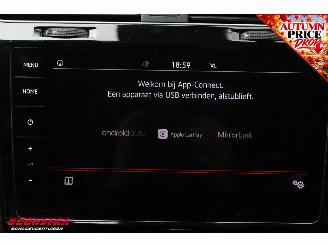 Volkswagen Golf 2.0 TSI GTI DSG LED ACC Apple/Android Camera SHZ picture 34