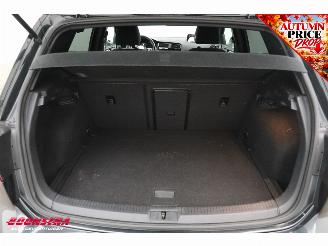 Volkswagen Golf 2.0 TSI GTI DSG LED ACC Apple/Android Camera SHZ picture 40