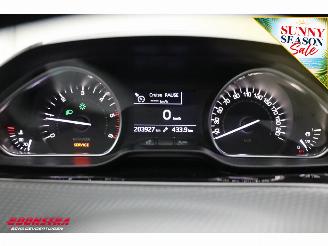 Peugeot 208 1.6 BlueHDi Allure Navi Clima Cruise Apple/Android Camera PDC picture 15
