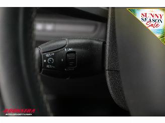 Peugeot 208 1.6 BlueHDi Allure Navi Clima Cruise Apple/Android Camera PDC picture 16