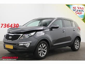 Unfallwagen Kia Sportage 1.6 GDI X-treme ComfortLine Leder Navi Clima Cruise Camera SHZ PDC AHK 2015/12