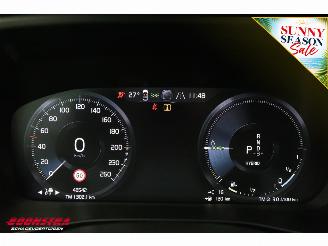 Volvo XC40 1.5 T4 Recharge LED ACC H/K Apple/Android Camera LRHZ SHZ picture 29